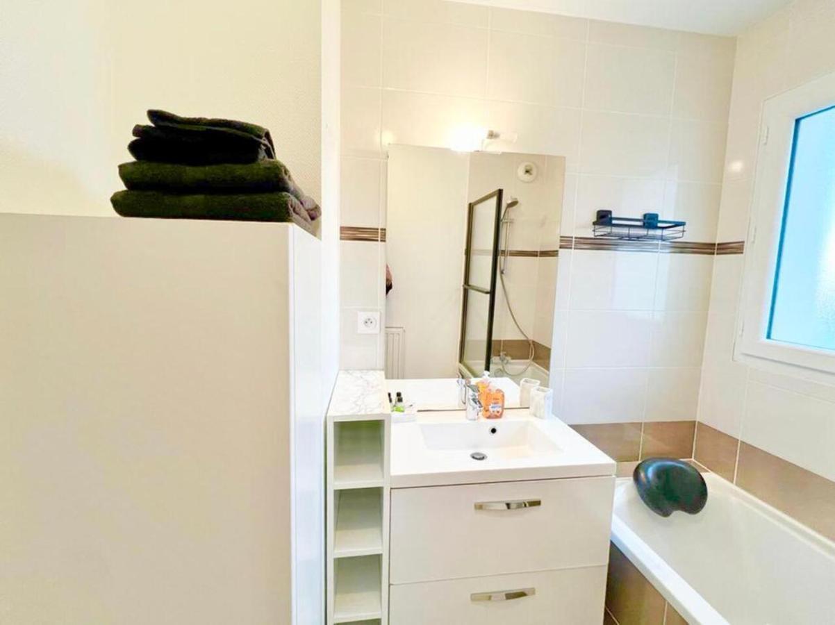 Apartamento L'Atelier Chic - Wifi Fibre - Parking Privee - Balcon - Netflix Lanester Exterior foto